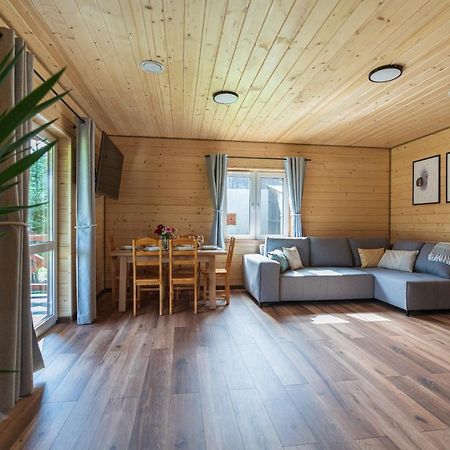 Appartement Roztoczanska Ostoja à Adamow  Extérieur photo
